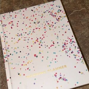 Confetti Cover Wedding Planner - Gold Lettering